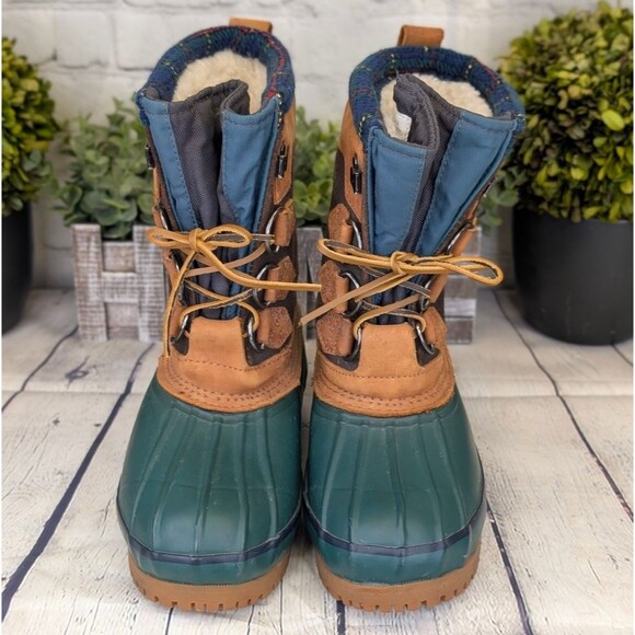 Eddie Bauer Sherpa-Lined Duck Boots – Waterproof & Insulated - Picture 4 of 10